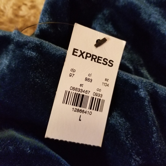 NWT Express Navy Blue Velvet Wrap Cami - Picture 5 of 5